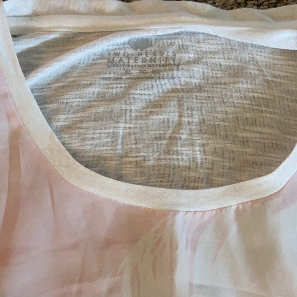 Beautiful Maternity blouse - Picture 2 of 5